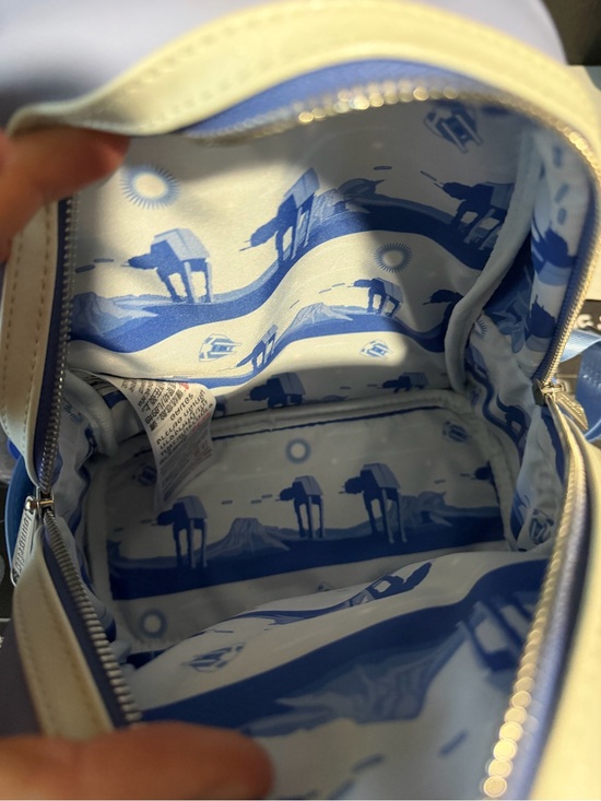 Hoth loungefly